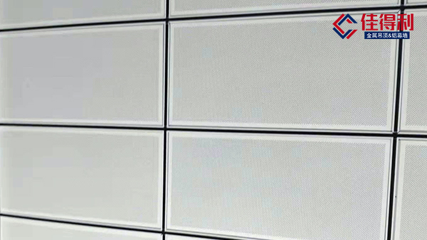 鋁礦棉復合板是哪種材料做的？