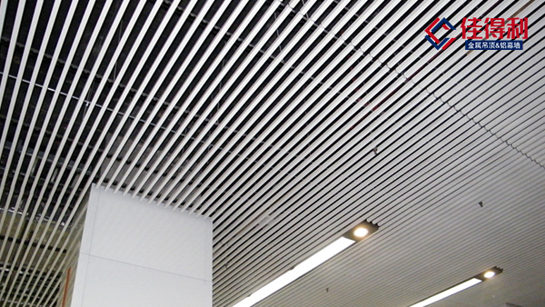 高大尚的辦公室過道這樣選鋁方通天花吊頂效果圖顏色