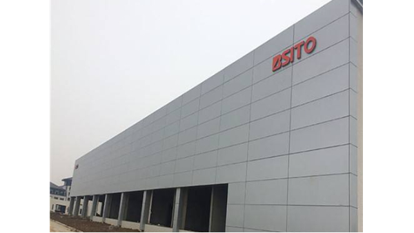 關于氟碳與聚酯鋁單板的對比與各自特點