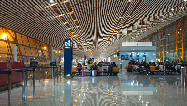 佳得利案例1廣東國際機場候機大廳