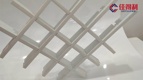 獲得鋁格柵吊頂天花優(yōu)惠價(jià)格的秘密