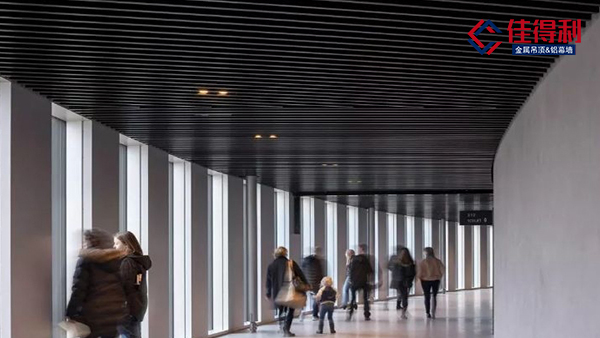 鋁方通吊頂哪款顏色深受甲方喜愛？